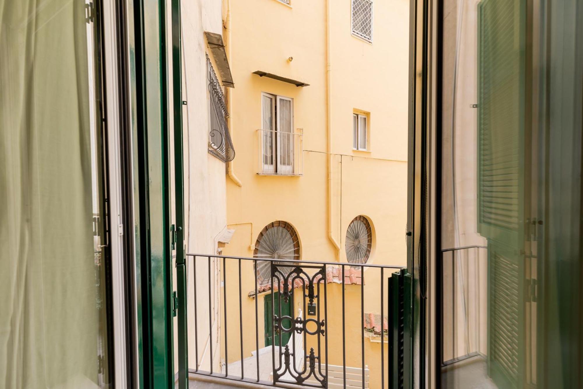 Spazio Cmm- Sant'Arpino เนเปิลส์ ภายนอก รูปภาพ