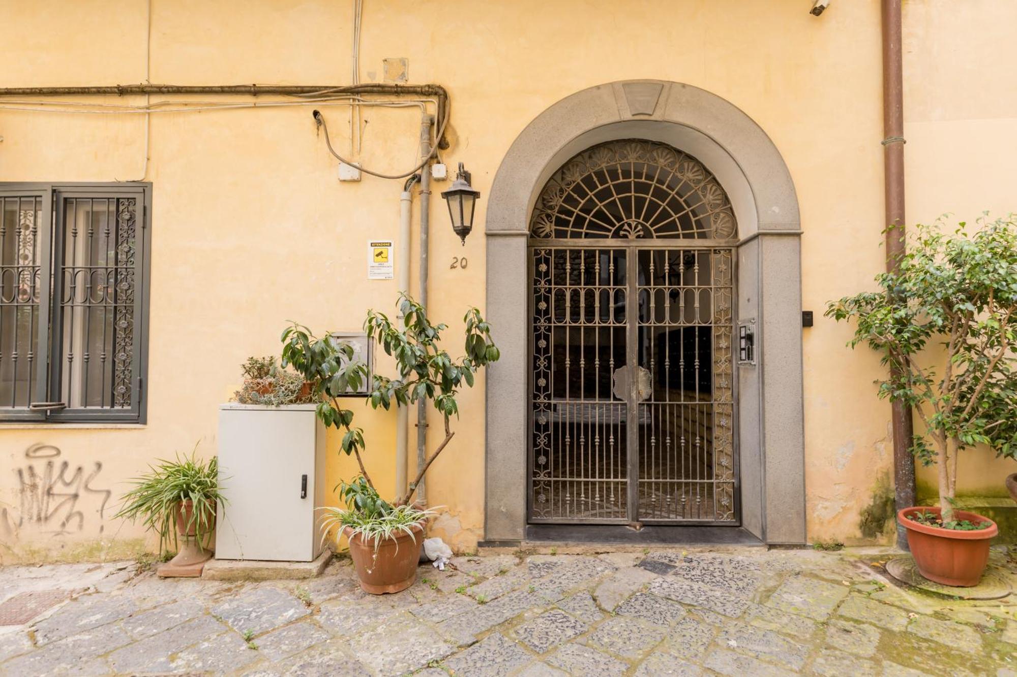 Spazio Cmm- Sant'Arpino เนเปิลส์ ภายนอก รูปภาพ